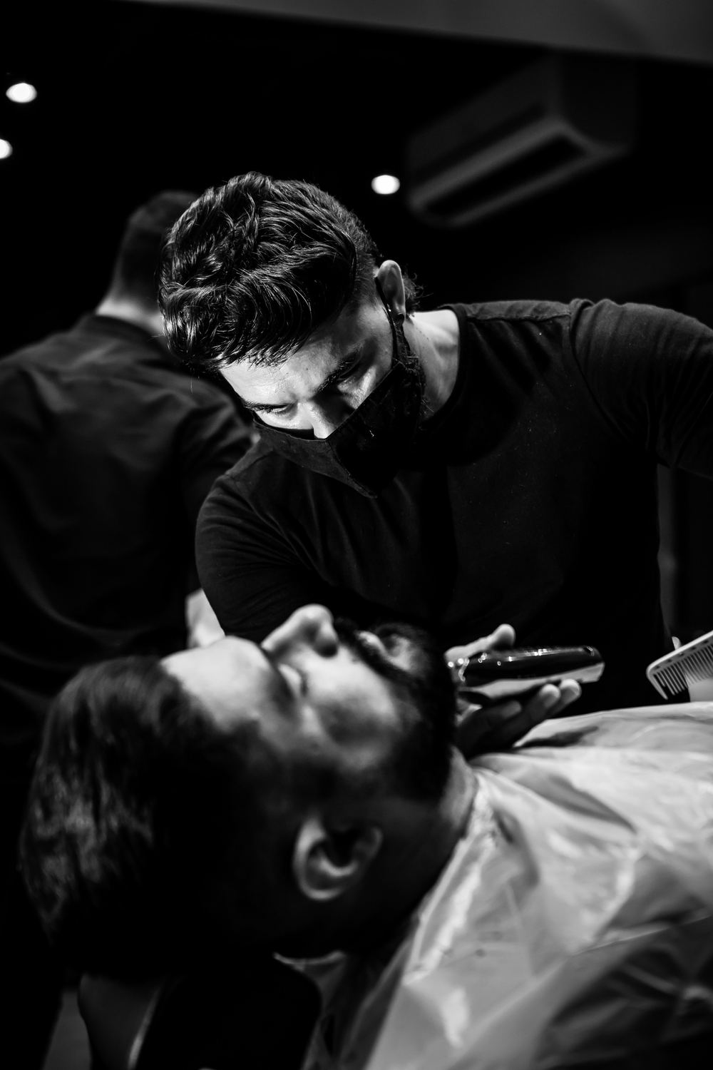 Arreglo y perfilado de barba